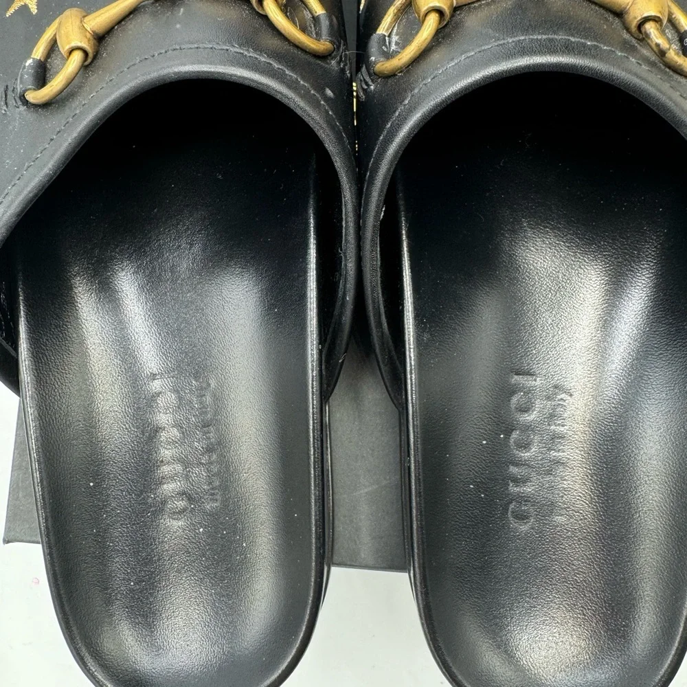 Gucci mules 8/Eur-41/US unisex Black leather Bee detail, horse shoe hardware. - Picture 4 of 7
